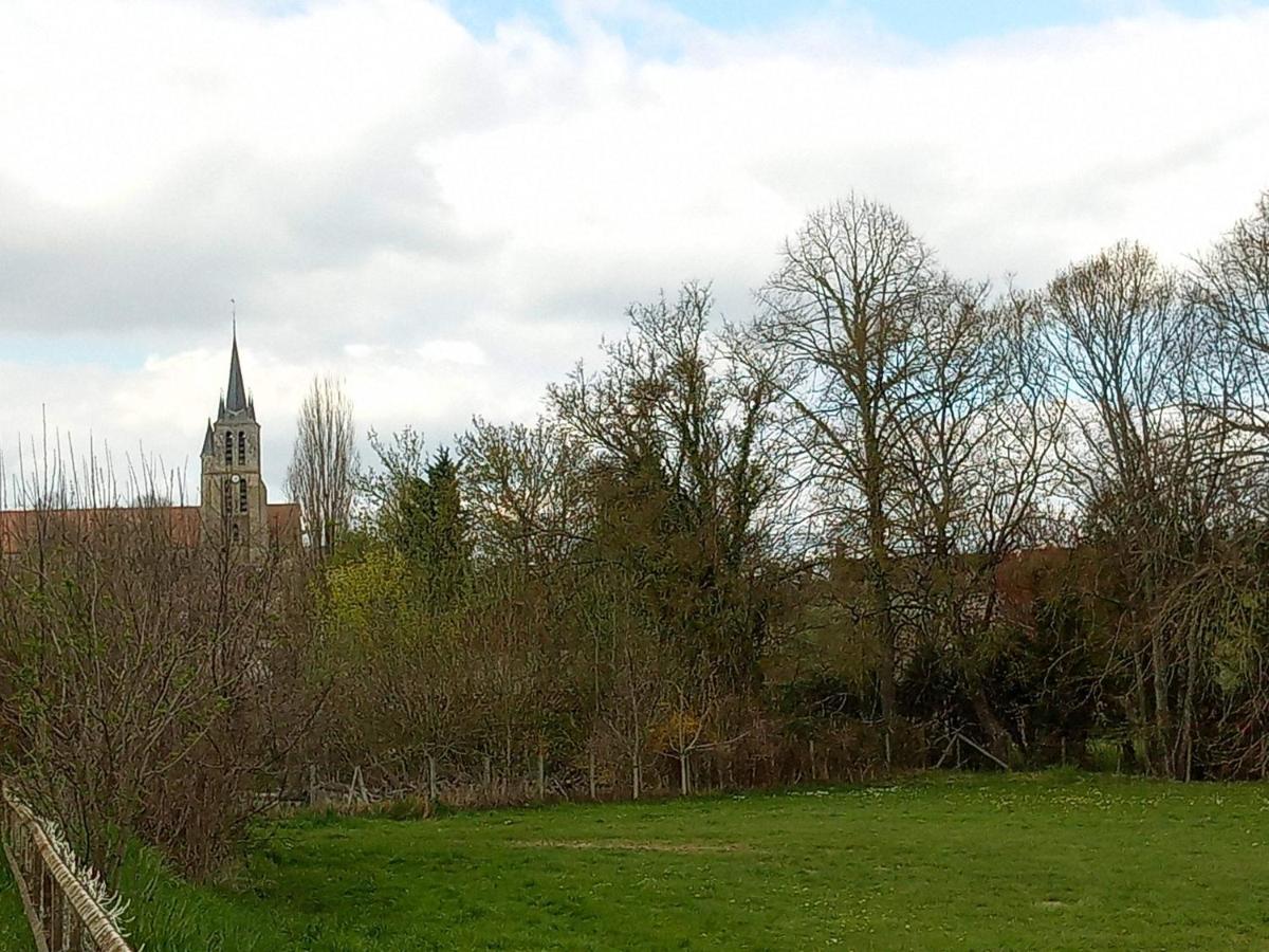 L'Ancien Prieure Bed and Breakfast Lorrez-le-Bocage-Preaux Buitenkant foto